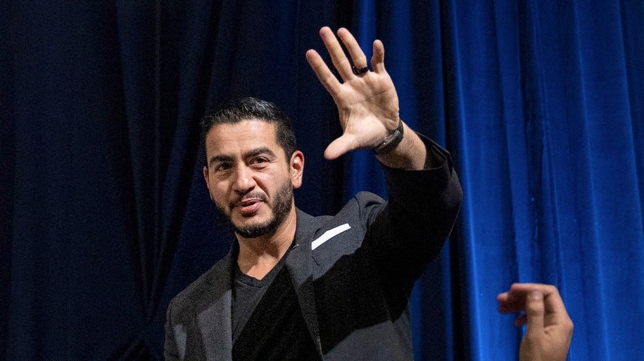 ‘Money out of politics’ candidate Abdul El-Sayed set to fundraise with George Soros’ nephew in California