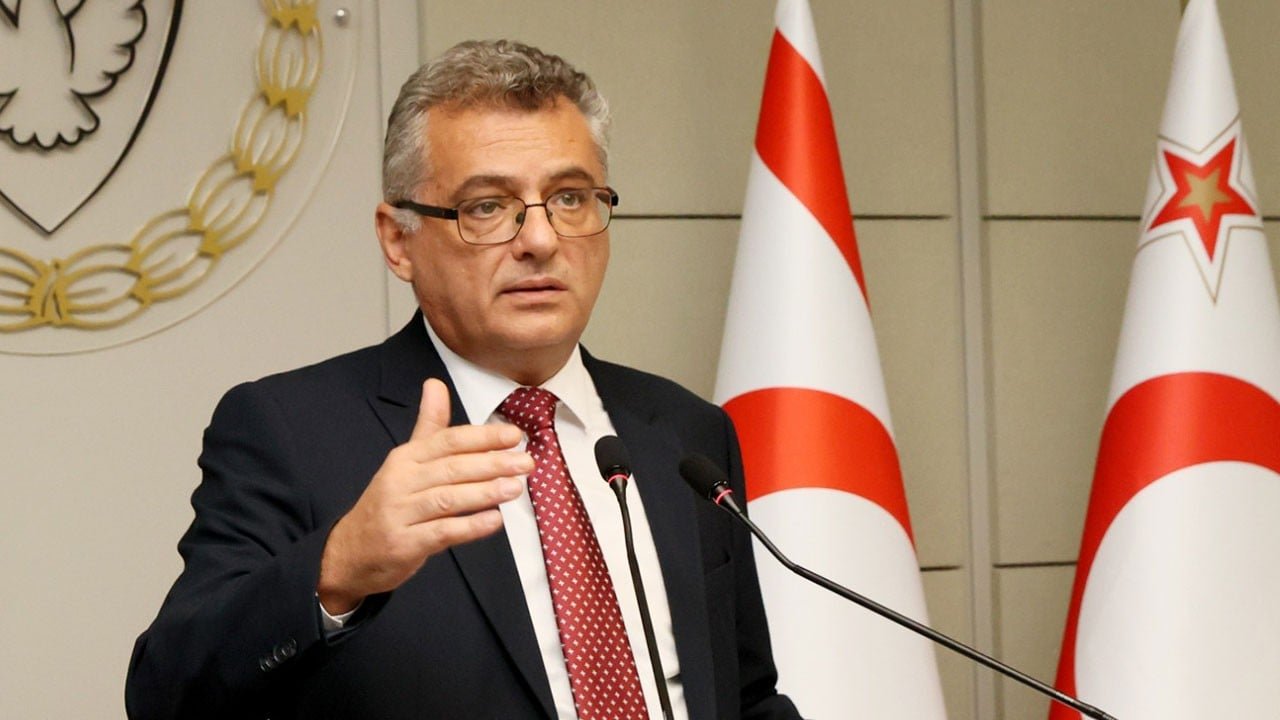 Erhürman’dan seçim yasasını neden veto ettiğini açıkladı