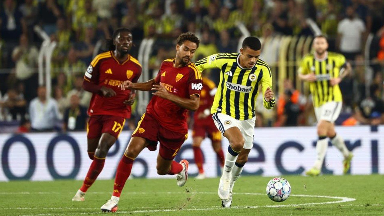 Fenerbahçe Şampiyonlar Ligi’ne 1 puanla başladı