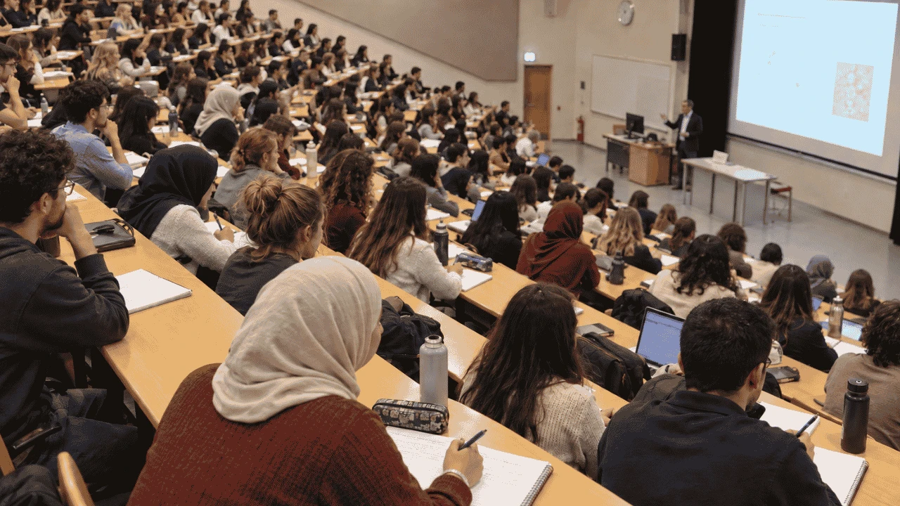 Öğrenim 4 yıldan 3 yıla inebilir! ‘Üniversiteler kabuk değiştirmek zorunda’