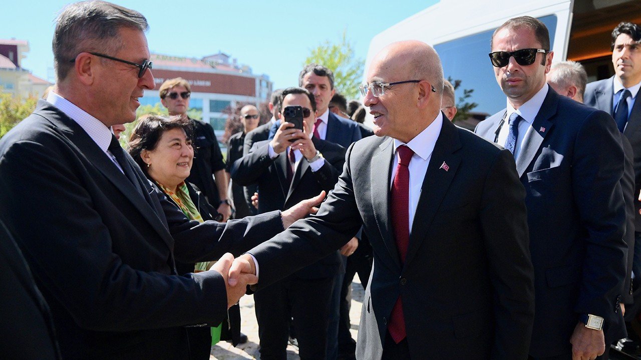 Bakan Şimşek, Bolu’da iş dünyası ve esnaf temsilcileriyle buluştu