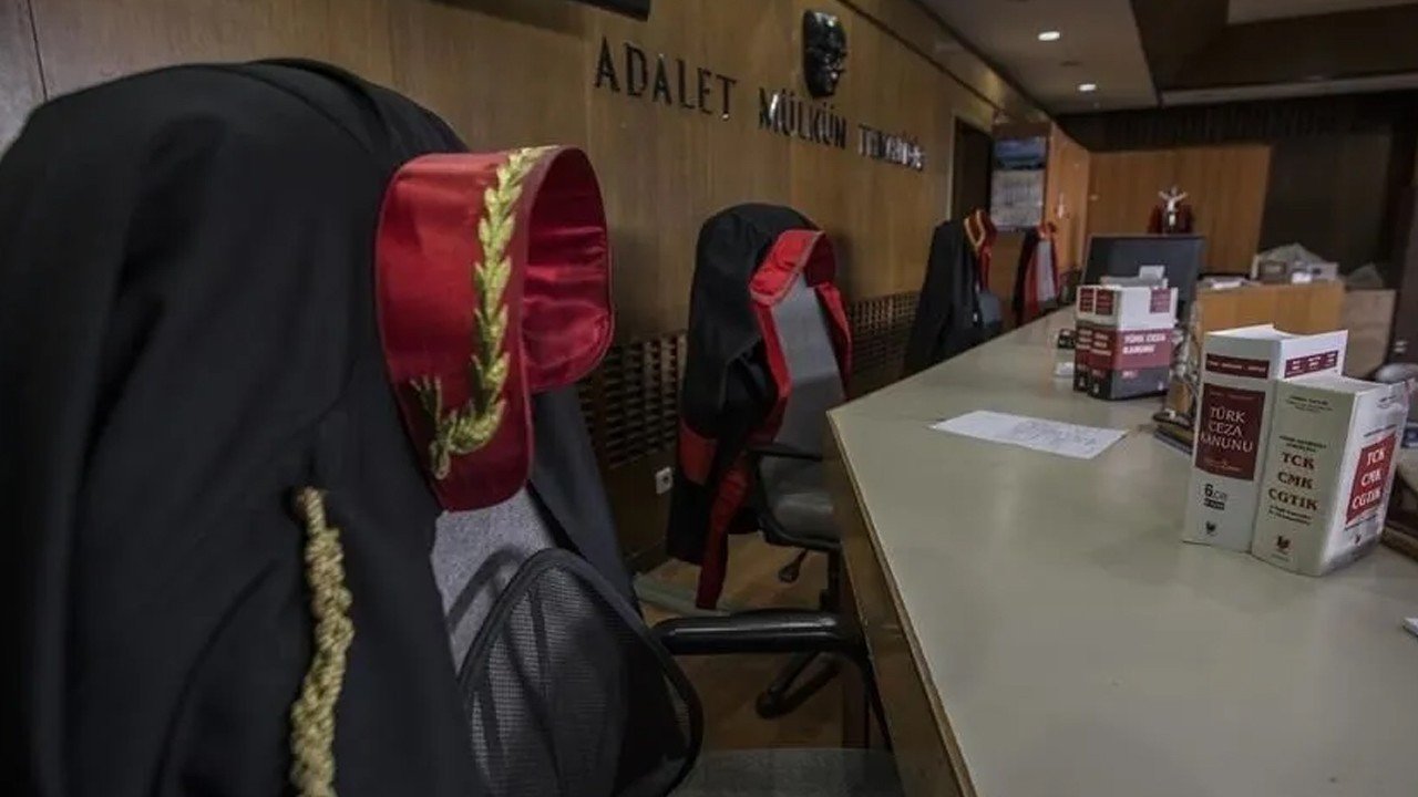 “İmamoğlu çıkar amaçlı suç örgütü” davasında 2 sanık tahliye edildi