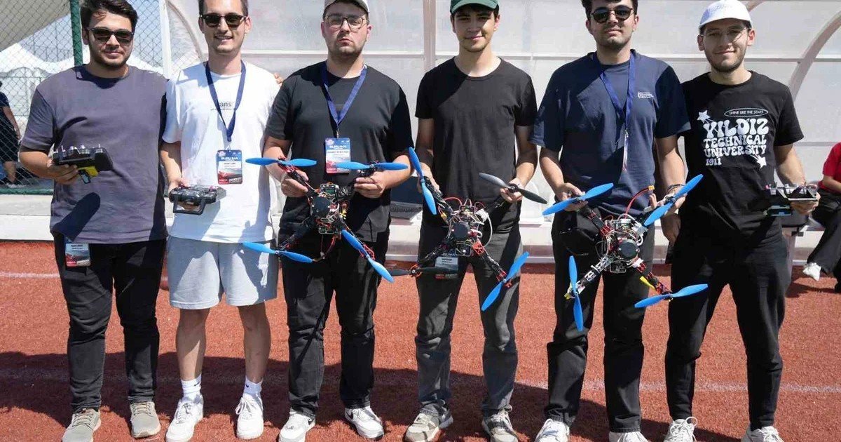 TEKNOFEST Sürü İHA finali Gaziantep’te başladı, 165 takımdan 19’u finalde