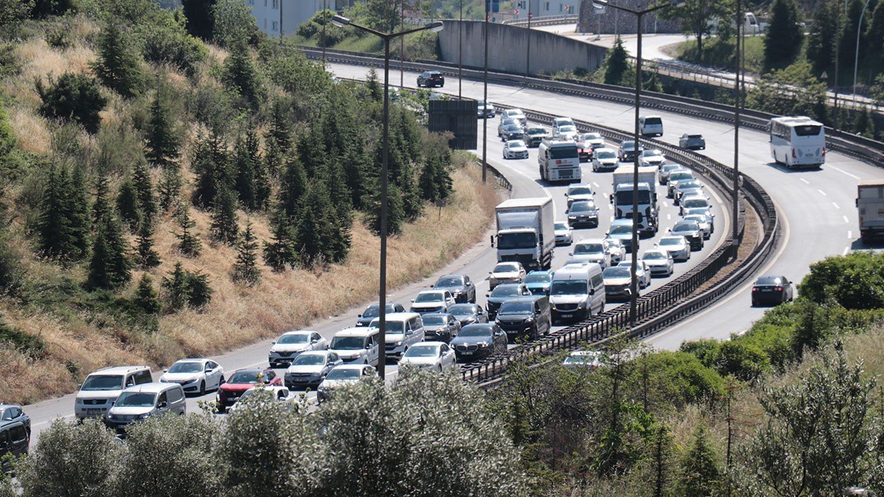 İstanbul trafiğinin yıllık faturası belli oldu: Maliyeti dudak uçuklattı