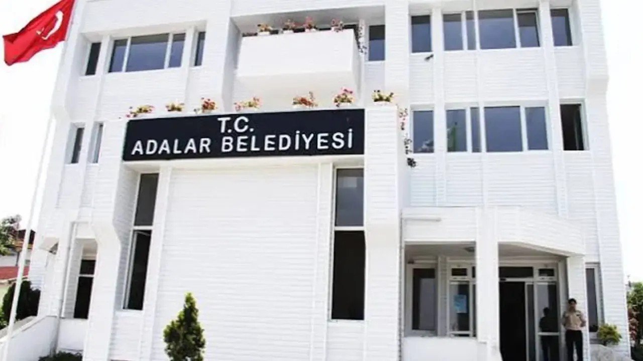 Adalar Belediyesi AK Parti’ye geçti