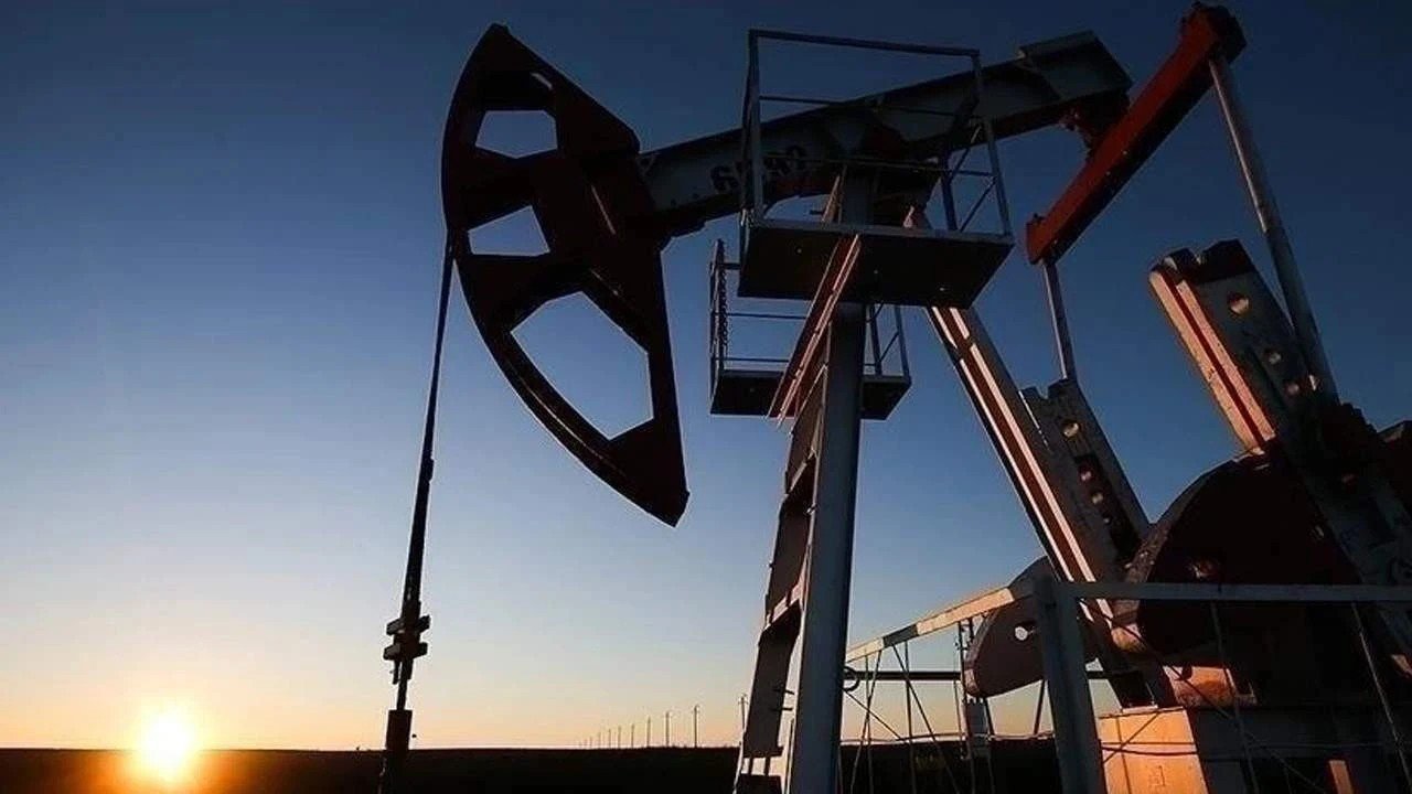 Petrol fiyatları fırladı: Orta Doğu’da arz endişesi büyüyor