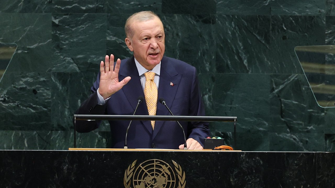 Cumhurbaşkanı Erdoğan’dan Trump ve İsrail açıklaması: Türkiye-ABD ilişkilerini üçüncü bir ülke üzerinden tarif etmiyorum