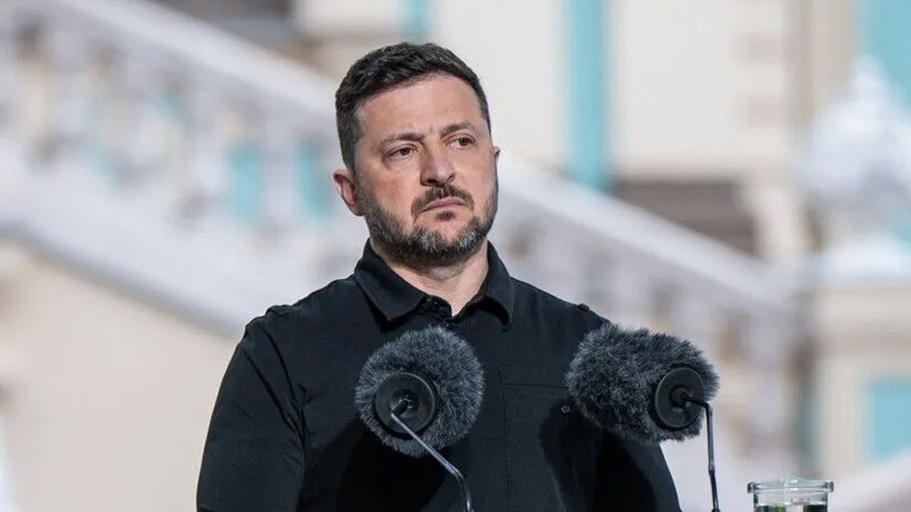 Zelenskiy’nin uçağı İHA saldırısından son anda kurtuldu