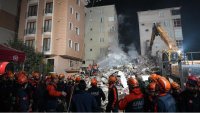 Maltepe’de çöken binada 5 kişi hayatını kaybetti