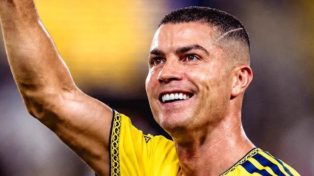 Kim der bu adama 41 yaşında diye? Cristiano Ronaldo dünya devlerine nazire yapıyor!