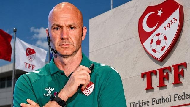 Anthony Taylor’dan göreve gelir gelmez ilk büyük değişiklik! Artık o da kırmızı kart