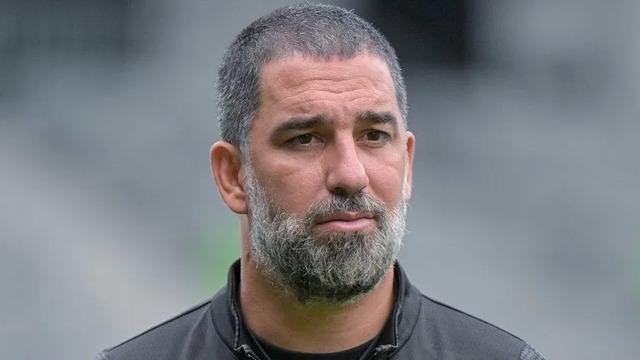 Arda Turan, Milli Takım iddialarını kibarca reddetti! “Ülkemin bayrağının olmadığı yerlerde…”