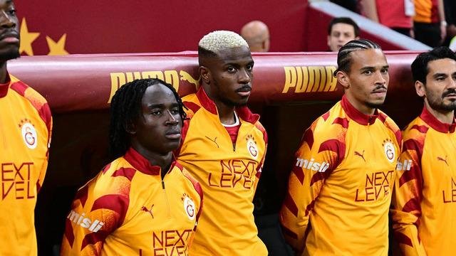 Galatasaray’ın maçı neden kaybettiğini açıkladı! “Soyunma odasında gırtlağına yapışırdım”