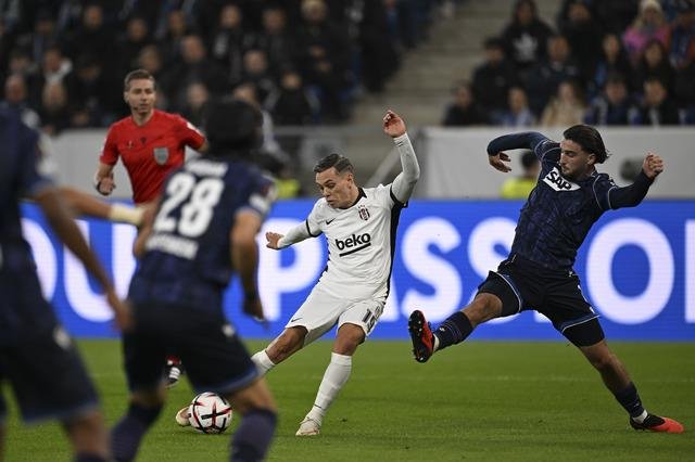 Beşiktaş’tan Hoffenheim’a gece yarısı yanıt! Sosyal medya karıştı: Taraftarlar beğeni yağdırdı