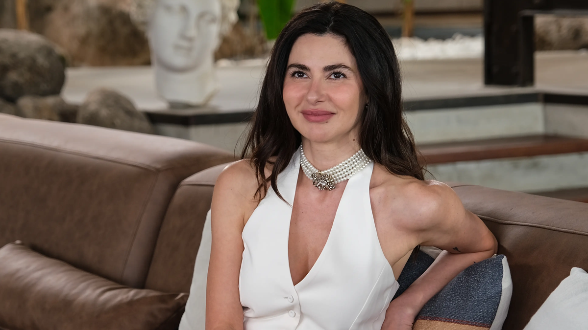 Nesrin Cavadzade’den Azerbaycan tepkileri sonrası ilk açıklama! “Boyun eğmeyeceğim”