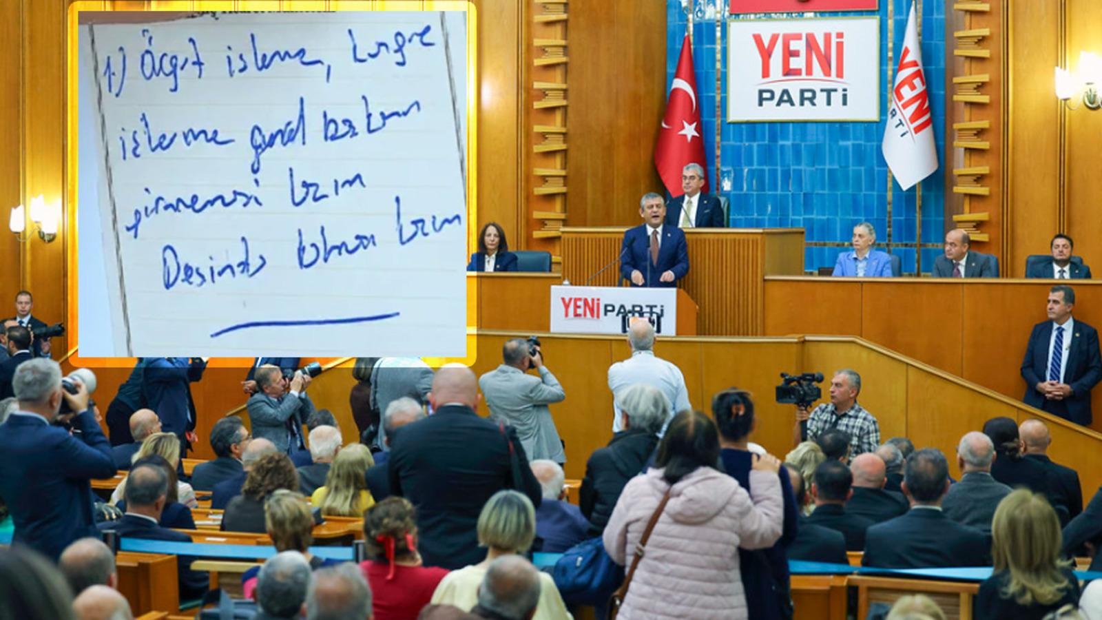 Özgür Özel konuşurken dikkat çeken not! Kameraya yansıdılar