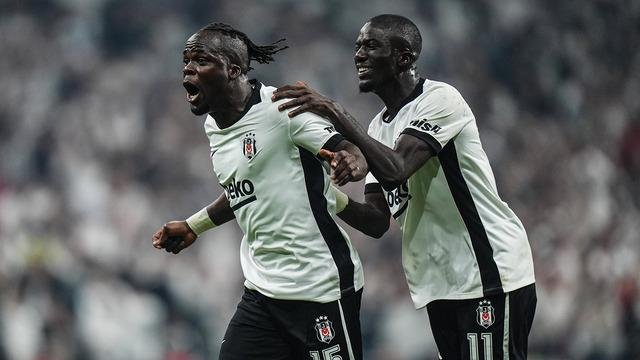 Beşiktaş’ta Junior Olaitan sürprizi! İngiliz kulüpleri peşinde