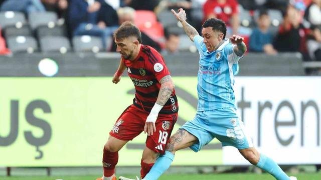 Erzurumspor FK ilk deplasman galibiyetini aldı