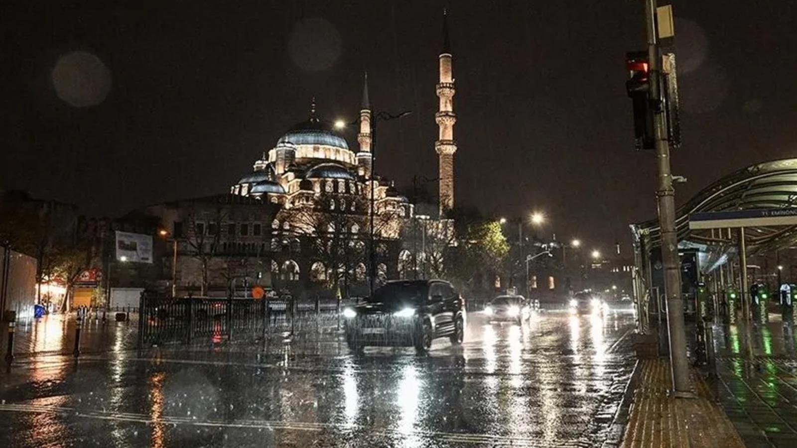 Meteoroloji haritayı paylaştı! Yağmura doyacağız… AKOM İstanbul için de tarih verildi:  ‘3 gün sürecek’