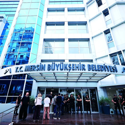 Mersin’de 1.5 milyarlık yolsuzluk!