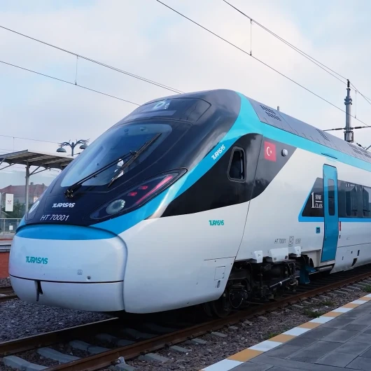 Seri üretimine başlanan Milli Hızlı Tren’e ASELSAN teknolojisi: 5 kritik sistem hatta entegre ediliyor