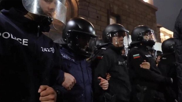 Bulgaristan’da devlet kurumlarına yönelik peş peşe saldırı ihbarları