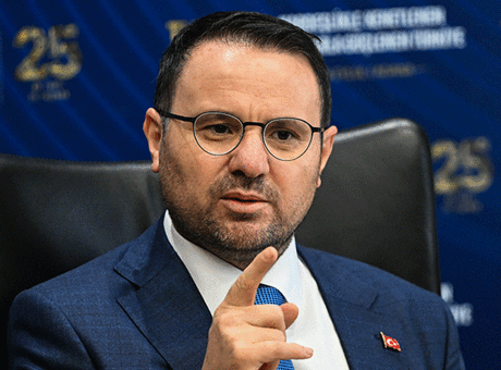 Son dakika… Bakan Gürlek’ten fon soruşturması ve hakemler dosyasıyla ilgili son dakika açıklaması
