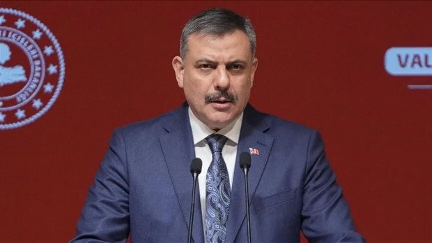 İçişleri Bakanı Çiftçi’den rahatsızlanan bebeği hastaneye yetiştiren polise teşekkür