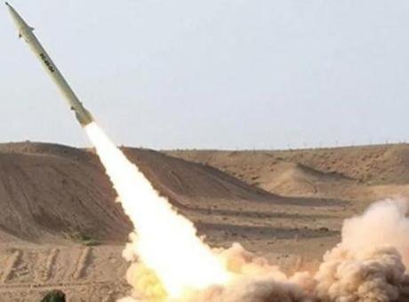 Husilerden Suudi Arabistan’daki havalimanlarına ‘balistik füzeli’ saldırı!