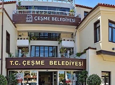 Son dakika… Çeşme Belediyesi’ne operasyon başladı