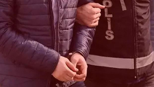 Borsada kazanma vaadiyle dolandırıcılığa 5 tutuklama