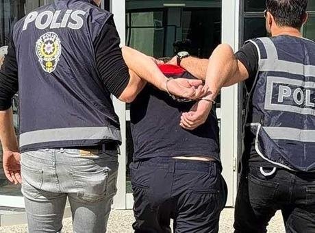 İzmir’de itfaiyeci, eski sevgilisinin evini kundakladı! Ağır yaralı kadın yaşam mücadelesi veriyor