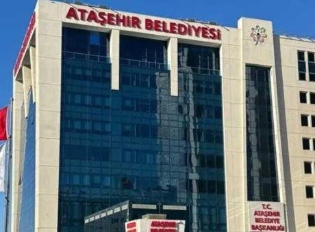 Ataşehir Belediyesi Meclisi’nde CHP’li üyenin partisinden istifa ettiği duyuruldu
