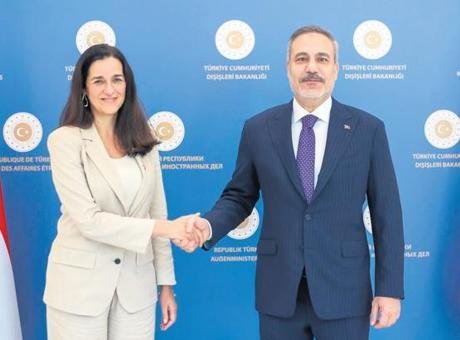 ‘Karadeniz yeni bir çatışma cephesine dönüşmemeli’
