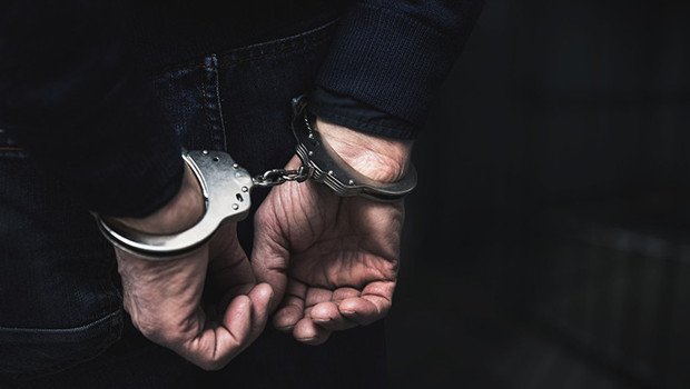 İngiltere’de ikinci üs krizi: Gözaltına alındılar