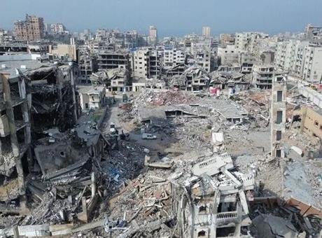 Soykırımcı İsrail’in Gazze’deki saldırıları sürüyor: Toplam can kaybı 74 bini aştı