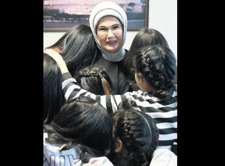 ‘Kız çocuklarının eğitimle güçlenmesi ülkemizin desteklediği önceliklerden’