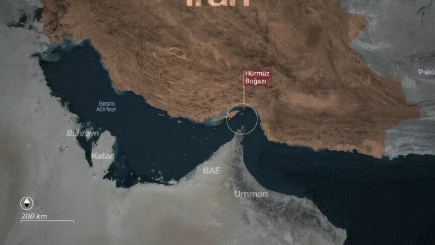 Hürmüz Boğazı’nda 4 ticari gemiye saldırı
