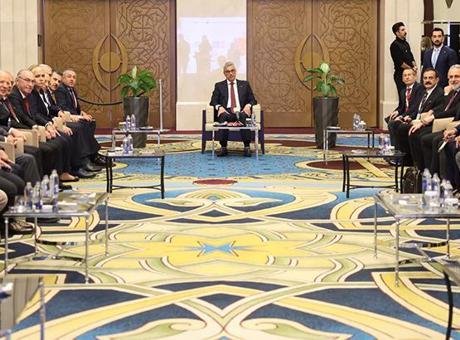 Bakan Memişoğlu sağlık sektörünün temsilcileriyle bir araya geldi