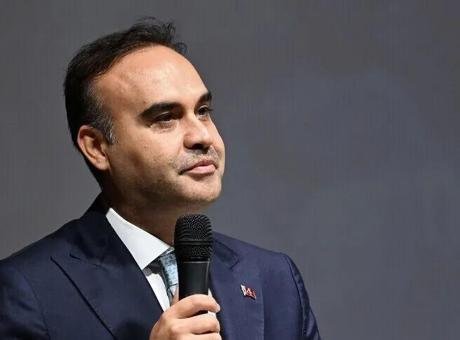 Bakan Kacır: ‘Sektörün dönüşümünü hızlandıracak adımları hayata geçiriyoruz’