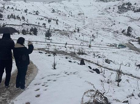 Bolu’da yüksek kesimlerde kar yağışı etkili oldu