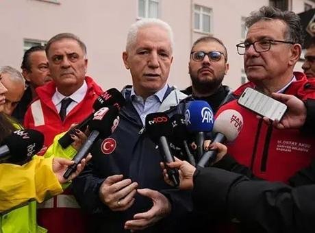 SON DAKİKA HABERİ: Sel faciası sonrası yeni açıklama: 19 Dükkan, 2 konut ve stadyum yıkılacak