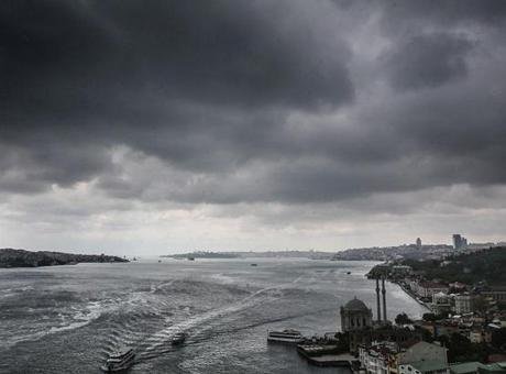 Meteoroloji haritayı paylaştı! Tarih verdiler; İstanbul için yeni sağanak alarmı