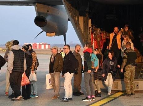 ABD’den Orta Doğu’daki vatandaşlarına güvenlik çağrısı: ‘Havaalanı bilgilendirmelerini takip edin’