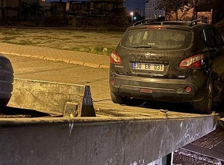 Kayseri’de alkollü sürücü kaçtı, yakalanınca ‘dava açarım’ diyerek tehdit etti