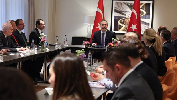 Dışişleri Bakanı Hakan Fidan, Brüksel’de iş dünyası temsilcileriyle bir araya geldi