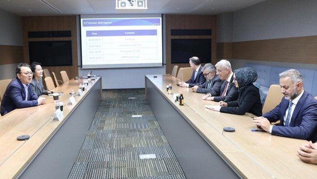 Bakan Memişoğlu, Güney Kore’de 3 ülkenin sağlık bakanıyla görüştü