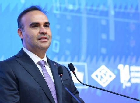 Bakan Kacır: OSB’lerimizin sayısını 374’e yükselttik