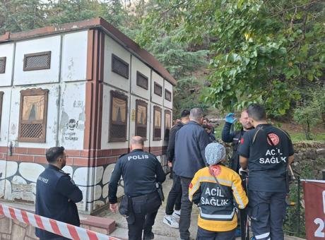 Trafodan çıkan dumanı görenler ihbar etti! Acı gerçek ortaya çıktı: 1 kişi hayatını kaybetti