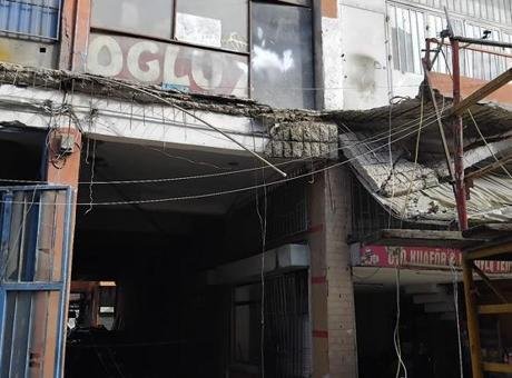 Ümraniye’de balkon çöktü, 3 işçi yaralandı